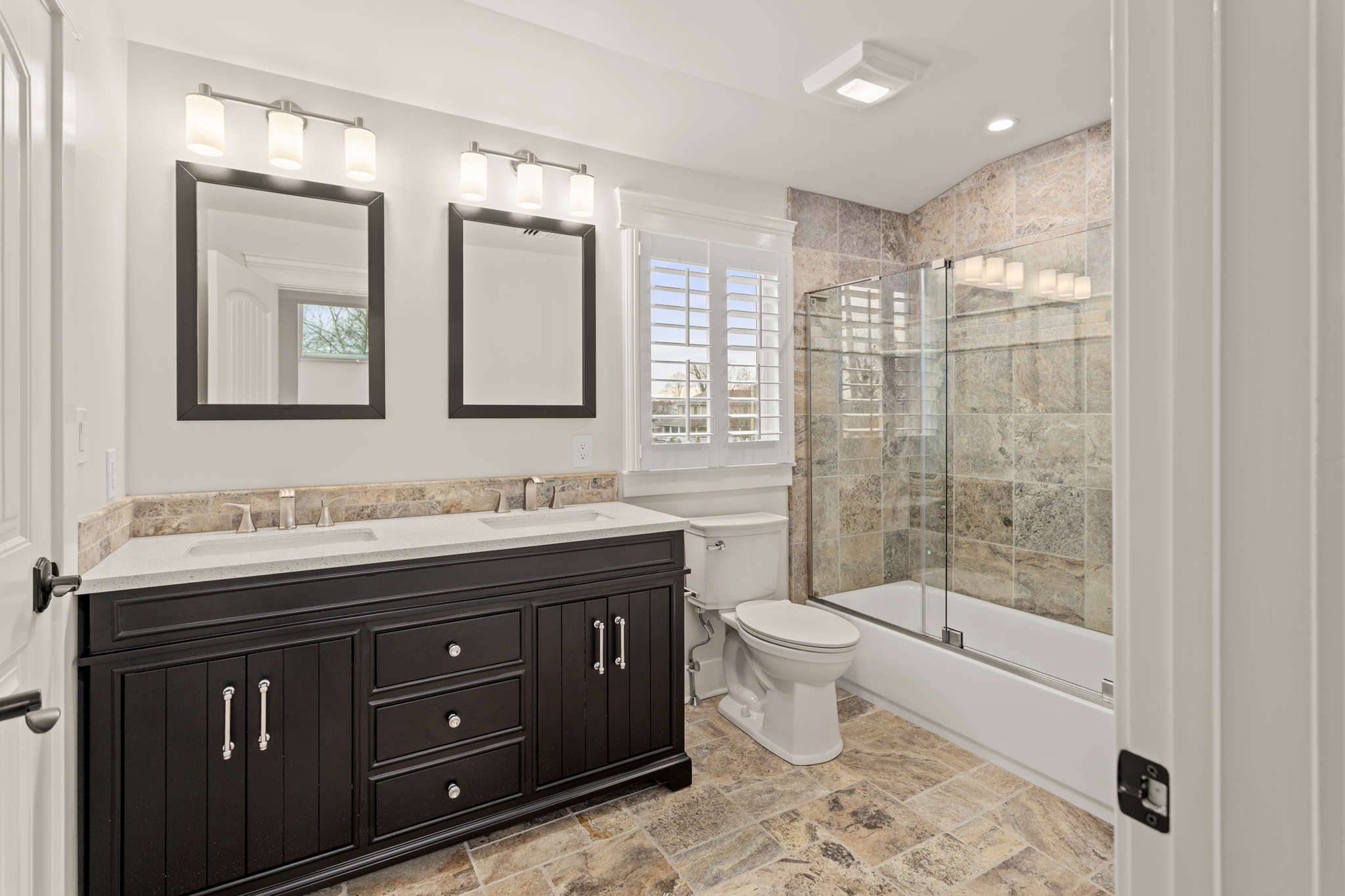 Real estate photo — exterior